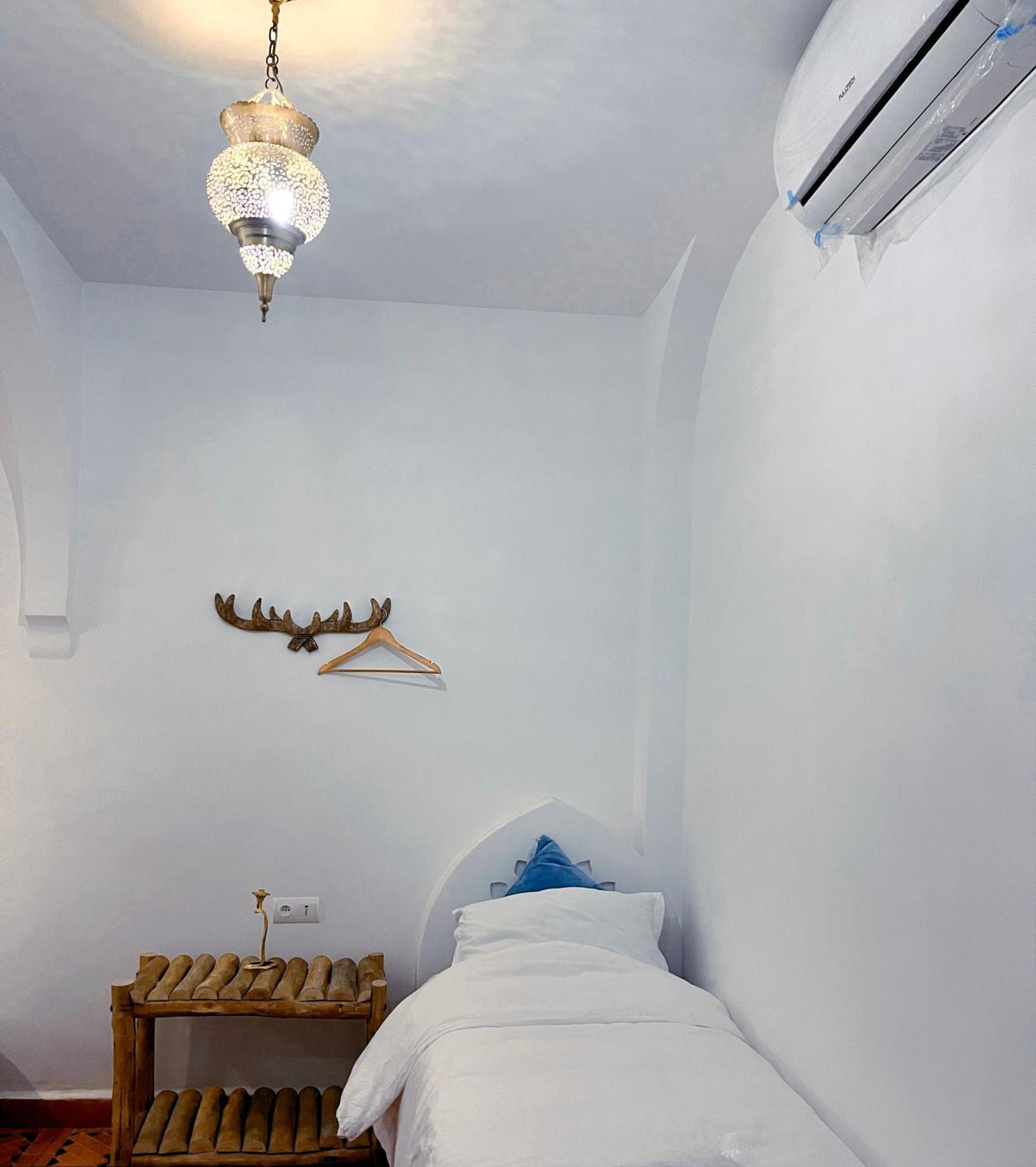 Riad Bab Mahruk Шефшауэн Экстерьер фото